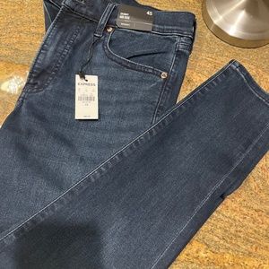 Women’s jeans brand new